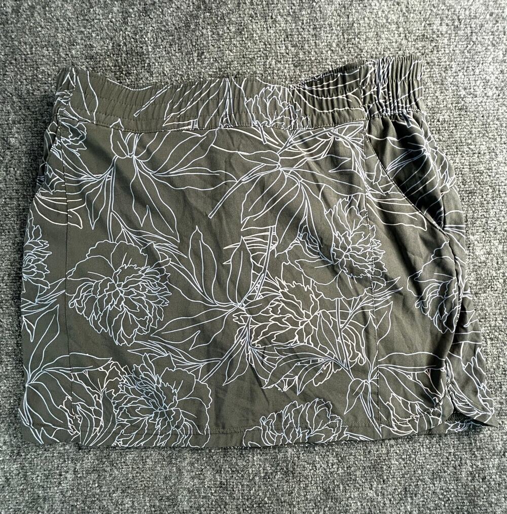 Columbia Women's Floral Skort Gray Size Large Omni-Shade Shorts Skirt